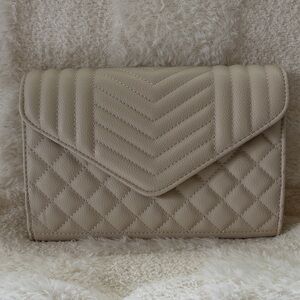 Madison West clutch crossbody - Francesca’s